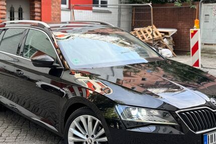 Skoda Superb 214.081 km 11.925 &euro; Berlin 12061