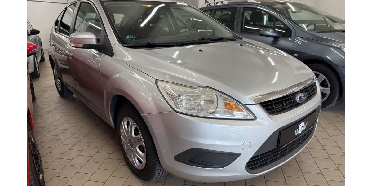 Ford Focus 156.000 km 4.490 &euro; Schmelz 66839