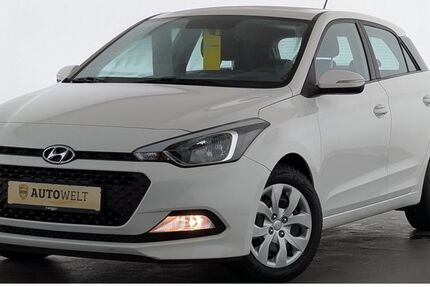 Hyundai i20 41.890 km 8.960 € Düsseldorf 40599