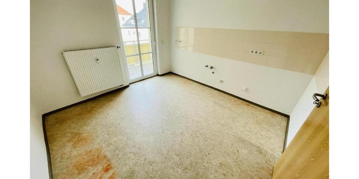 3 Raum Wohnung mit Balkon, modernen Bad mit Wanne & Dusche. - Etagenwohnung Gera Alt-Bieblach | Angebot:26876253