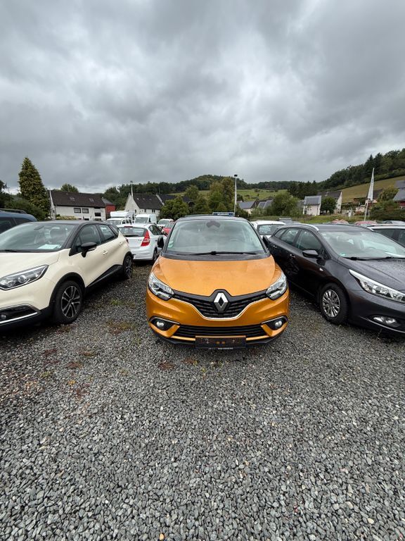 Renault Scenic 139.407 km 11.990 € Niederbrombach 55767