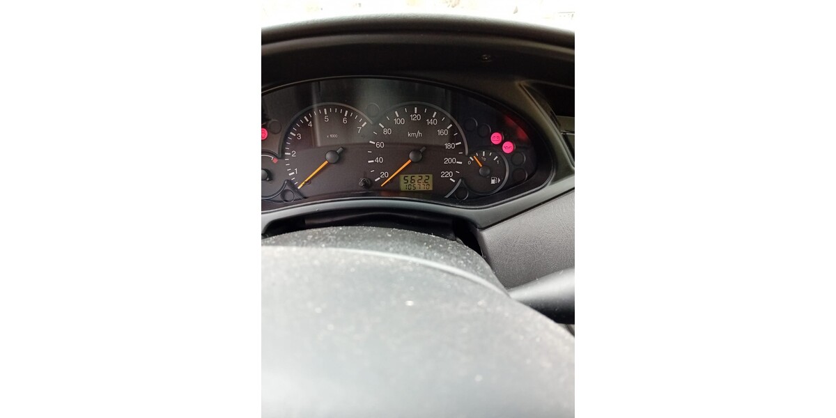 Ford Focus 105.770 km 2.380 &euro; Waldkappel 37284