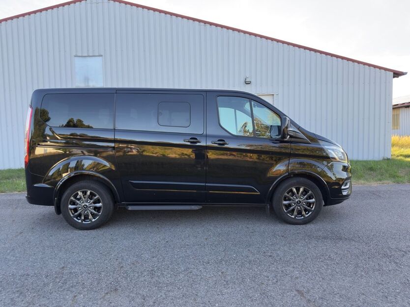 Ford Tourneo Custom 84.100 km 32.400 € Ismaning 85737