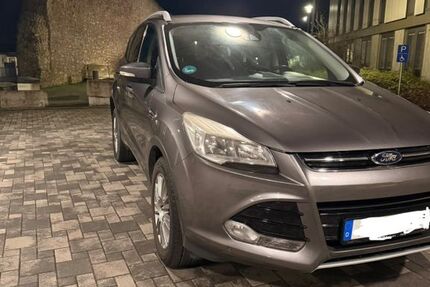 Ford Kuga 128.000 km 11.200 &euro; Alzey 55232