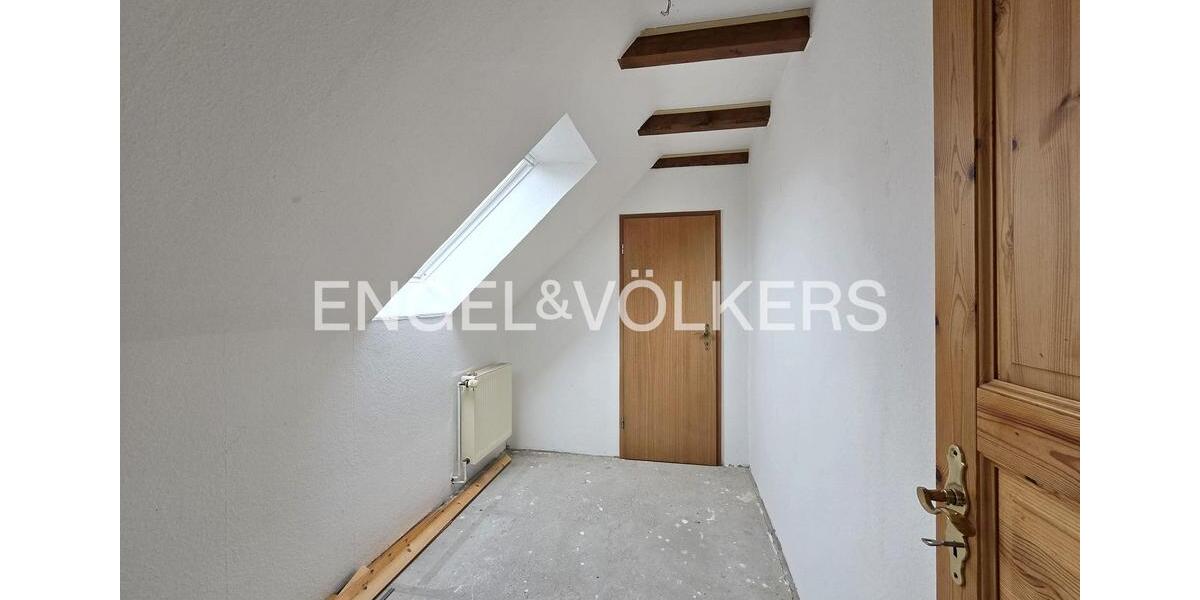 Dachgeschoßwohnung Jever - 2 Zimmer, 72 m&sup2;, 560&euro; | Angebot:25904602