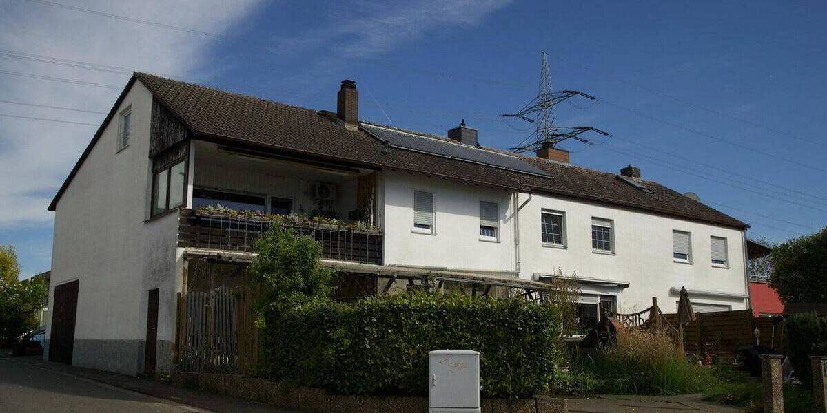 Reihenmittelhaus Karben Klein-Karben - 9 Zimmer, 252 m&sup2;, 990.000&euro; | Angebot:26871153