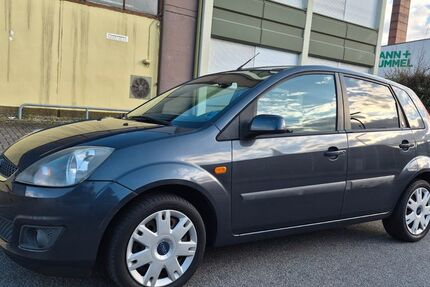 Ford Fiesta 61.200 km 5.450 &euro; Speyer 67346