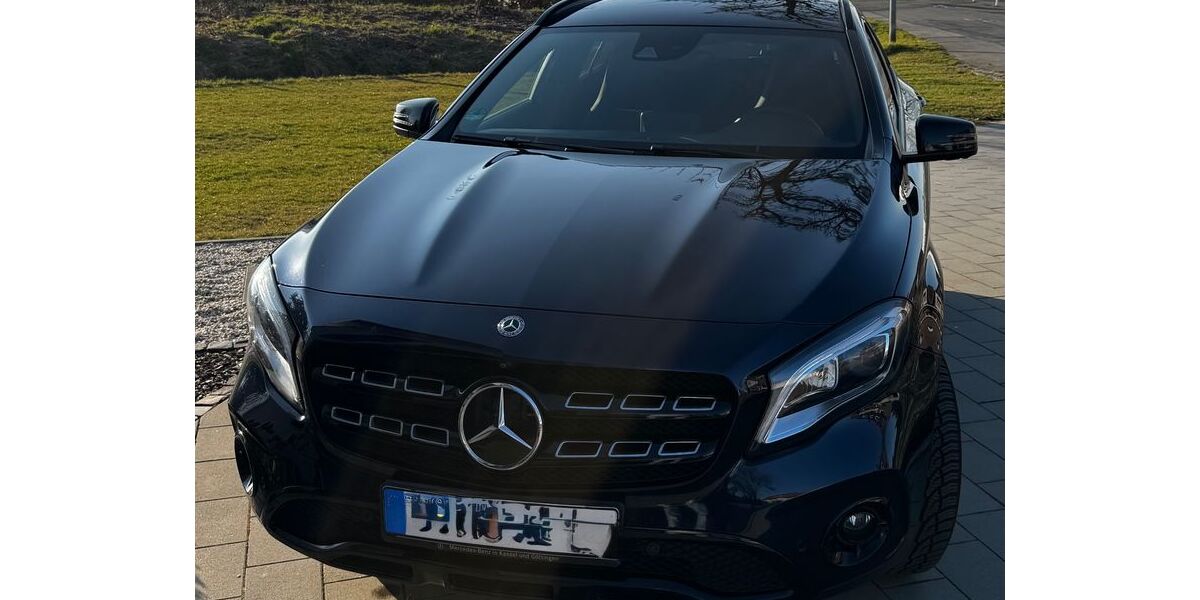 Mercedes-Benz GLA 250 112.000 km 19.000 &euro; Kalefeld 37589