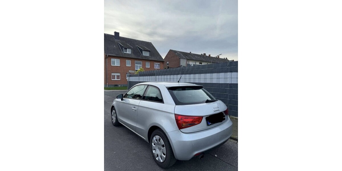 Audi A1 192.000 km 5.500 &euro; Düsseldorf 40213