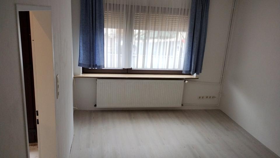 Reihenhaus Bremen Gröpelingen - 4 Zimmer, 90 m&sup2;, 185.000&euro; | Angebot:26035145