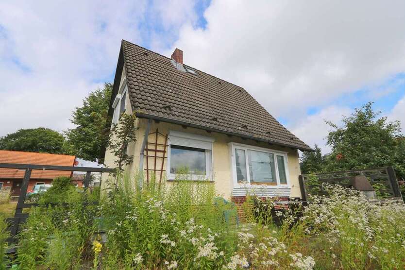 Haus zum Kaufen in Eutin 235.000 € 85 m²