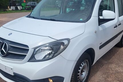 Mercedes-Benz Citan 182.500 km 8.211 &euro; Dieskau 06184