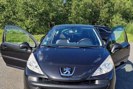 Peugeot 207 165.000 km 800 &euro; Kaltenkirchen 24568