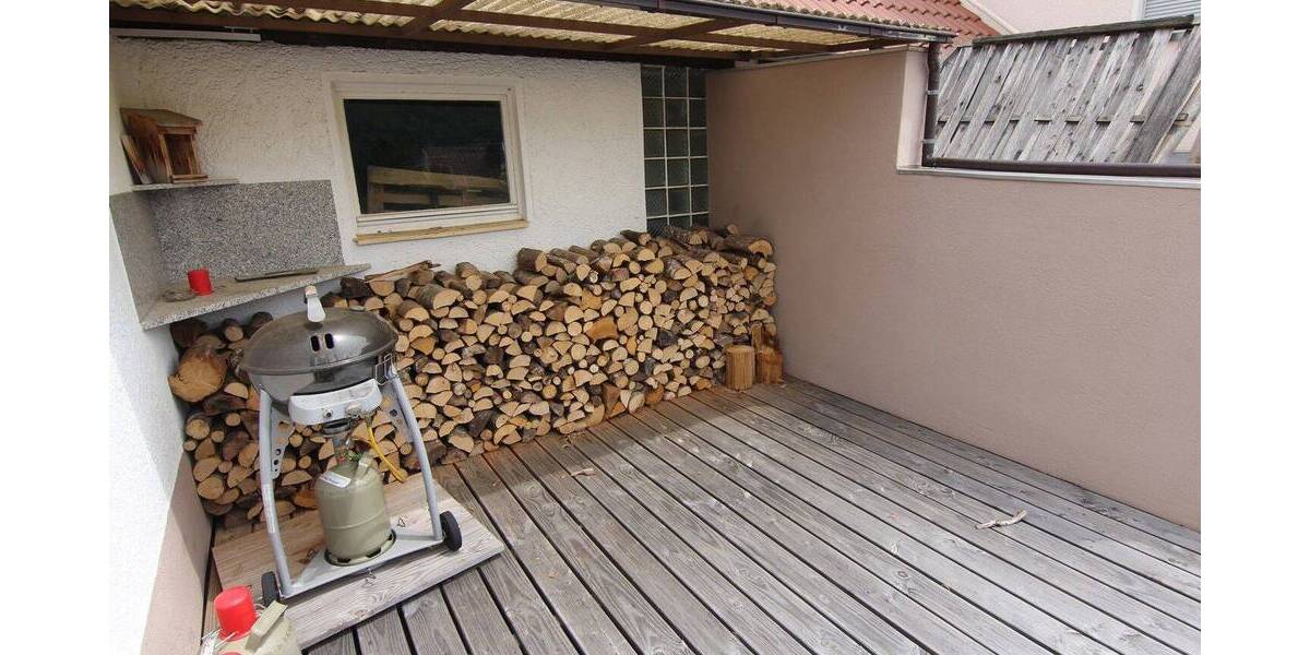 Doppelhaushälfte Albstadt Ebingen - 8 Zimmer, 185 m&sup2;, 399.000&euro; | Angebot:26777511
