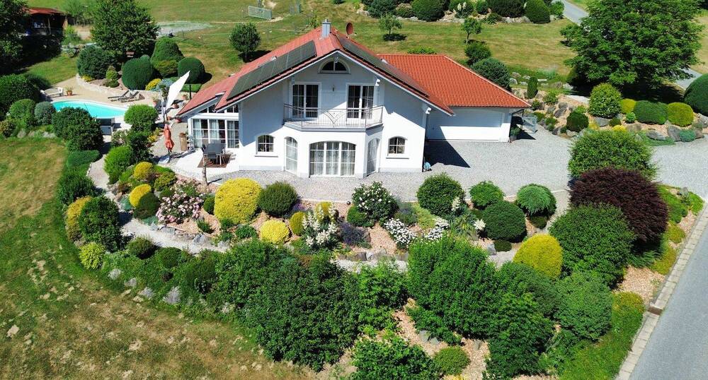 Einfamilienhaus Röhrnbach - 5 Zimmer, 198 m&sup2;, 995.000&euro; | Angebot:25672833