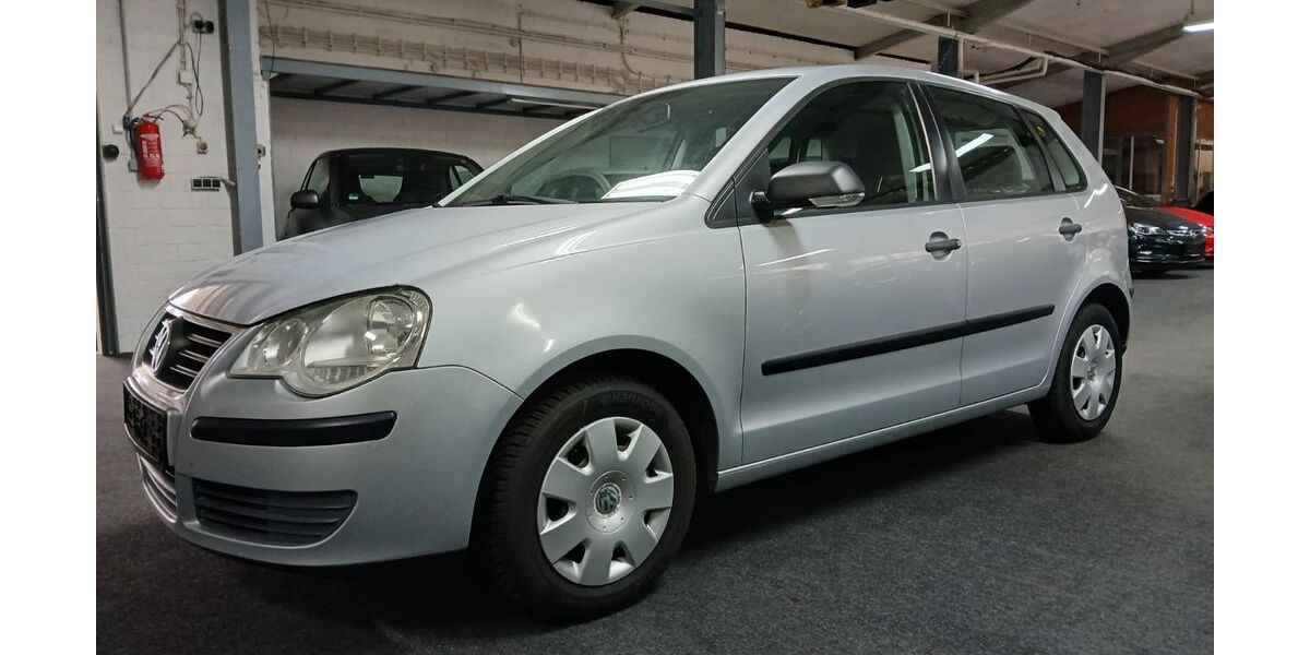 VW Polo 93.500 km 3.450 &euro; Rüsselsheim 65428