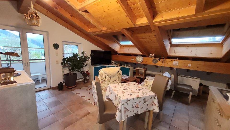 Einfamilienhaus Oberstaufen - 8 Zimmer, 230 m&sup2;, 780.000&euro; | Angebot:27004074