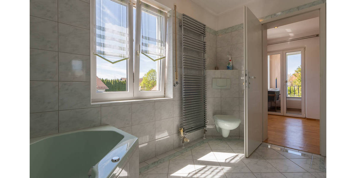 Einfamilienhaus Bad Füssing / Würding Bad Füssing - 8 Zimmer, 260 m&sup2;, 850.000&euro; | Angebot:26675095