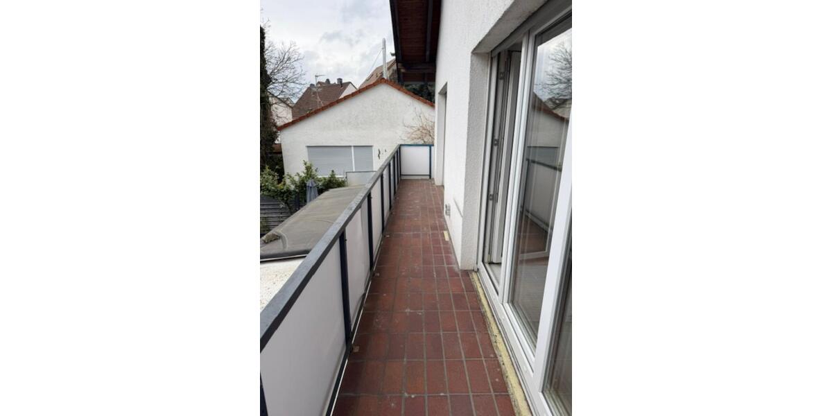 Dachgeschoßwohnung Pfungstadt - 2 Zimmer, 65 m&sup2;, 1.350&euro; | Angebot:25881717