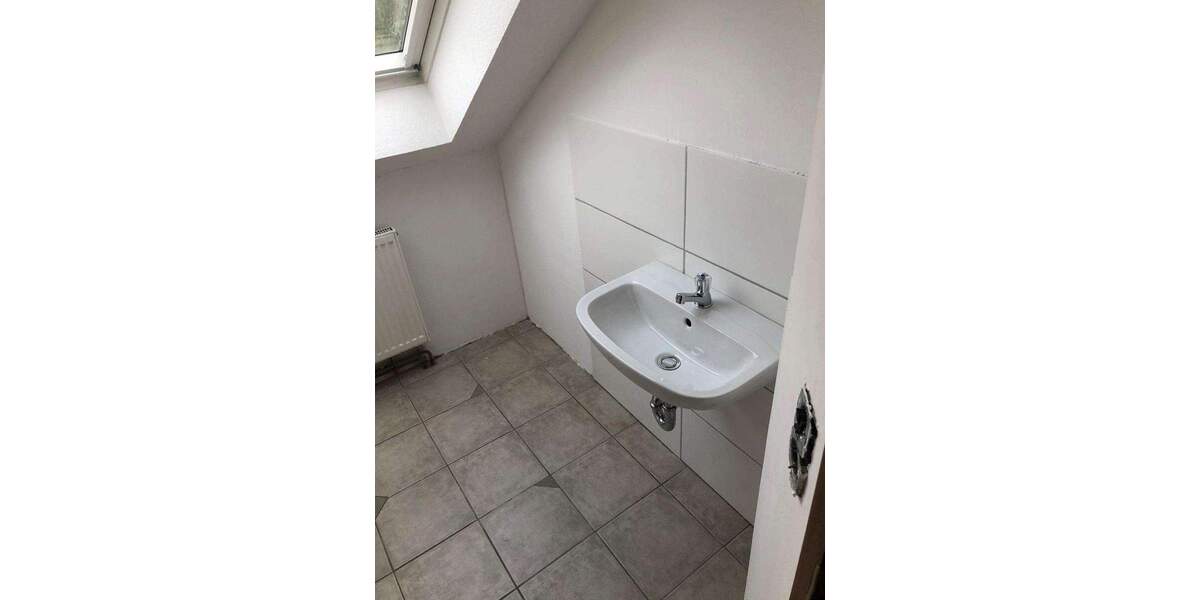 Etagenwohnung Warburg - 2 Zimmer, 79 m&sup2;, 189.000&euro; | Angebot:25673416