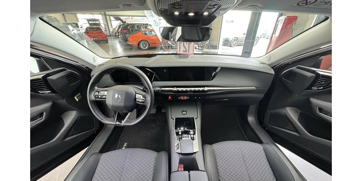 DS Automobiles DS4 E-Tense 225 Trocadero FULL LED Carplay 34.100 km 23.560 &euro; Lich 35423