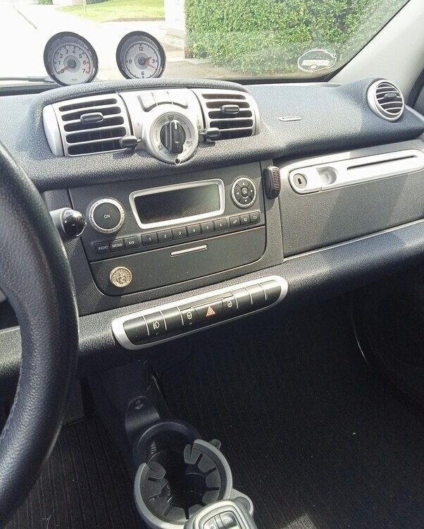 Smart Fortwo Cabrio 95.000 km 4.899 € Halstenbek 25469