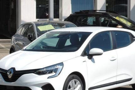Renault Clio 20.241 km 13.980 &euro; Fellbach-Schmiden (bei Stuttgart) 70736