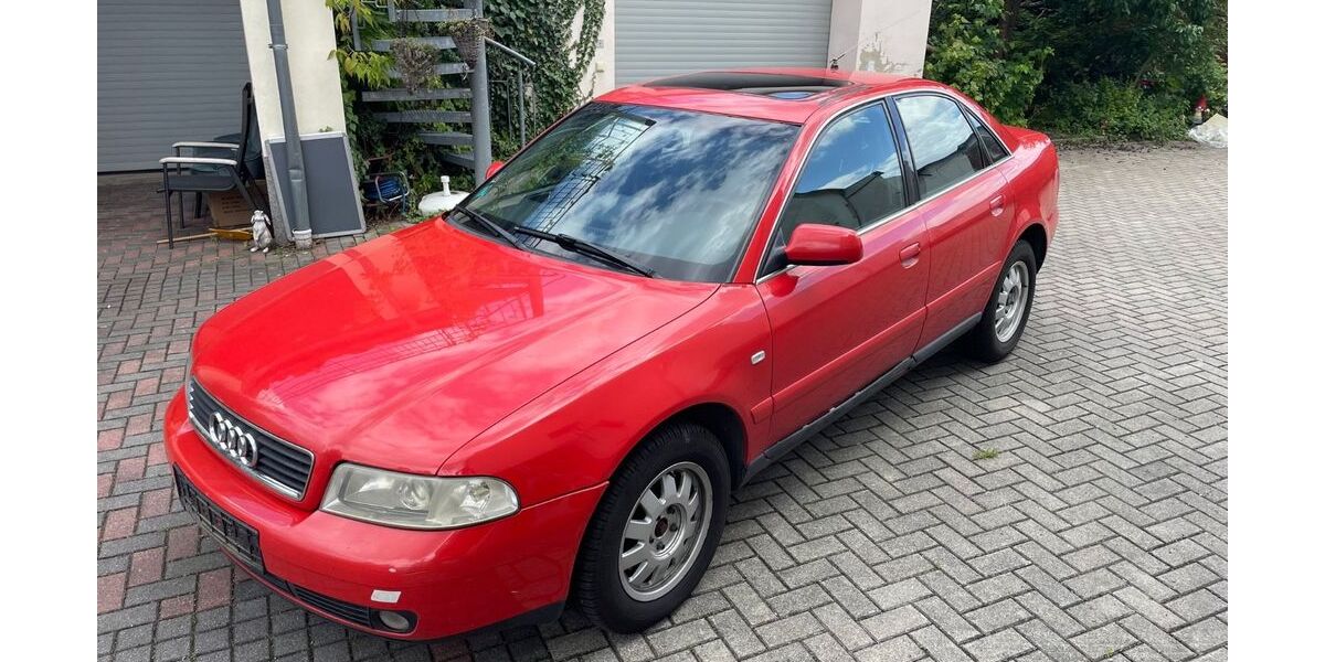 Audi A4 239.000 km 1.500 &euro; Dresden 01139