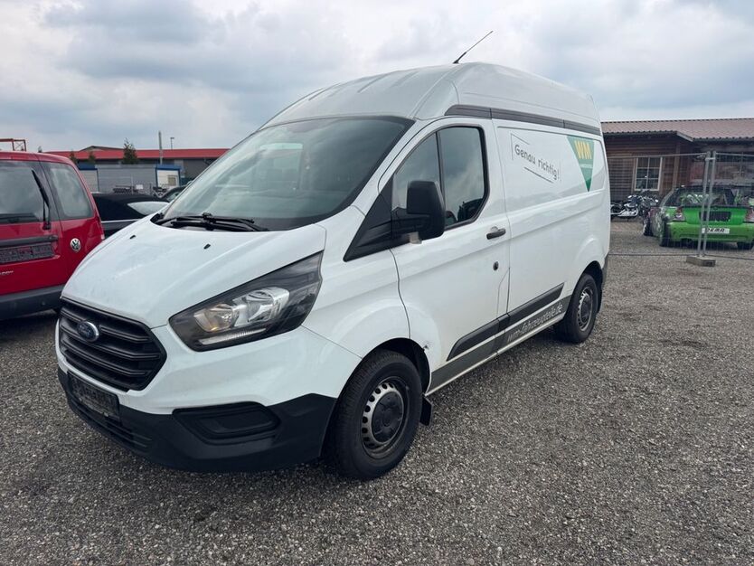 Ford Transit Custom 266.200 km 6.600 € Mittelbiberach 88441