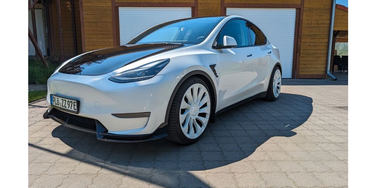 Tesla Model Y 70.000 km 33.500 &euro; Raisdorf 24223