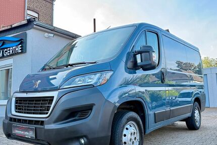 Peugeot Boxer 96.000 km 14.890 &euro; Bochum 44805