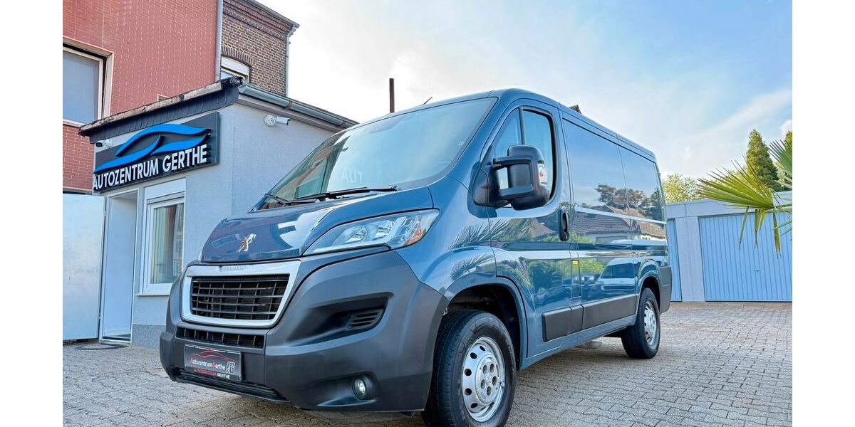 Peugeot Boxer 96.000 km 14.990 &euro; Bochum 44805