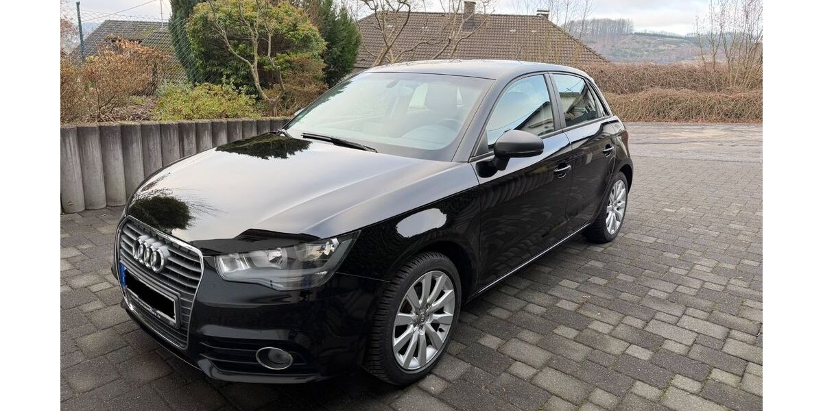 Audi A1 109.000 km 9.500 &euro; Bergneustadt 51702