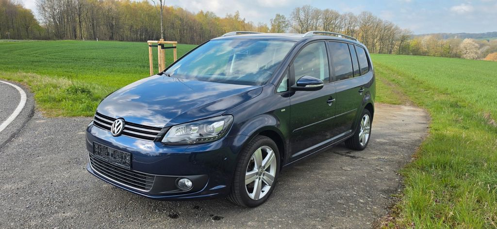 VW Touran 102.380 km 14.200 &euro; Orfgen 57632
