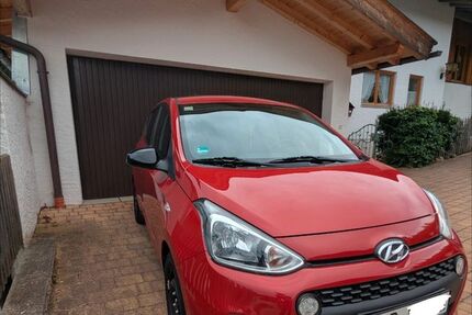 Hyundai i10 26.099 km 9.950 &euro; Mittenwald 82481
