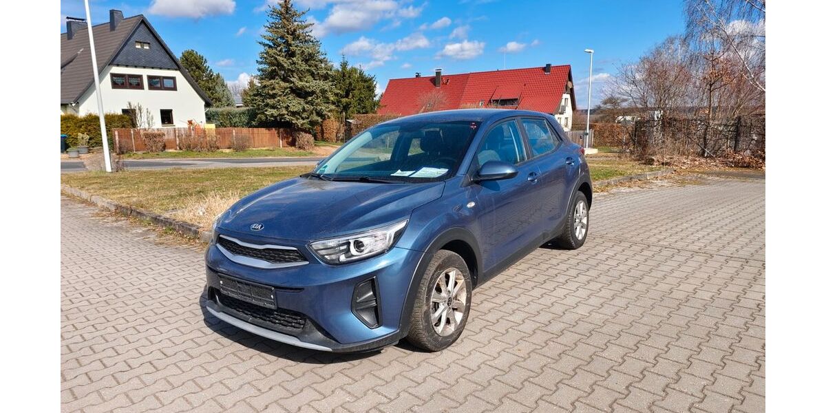 Kia Stonic 100.000 km 10.590 &euro; Altenburg 04600