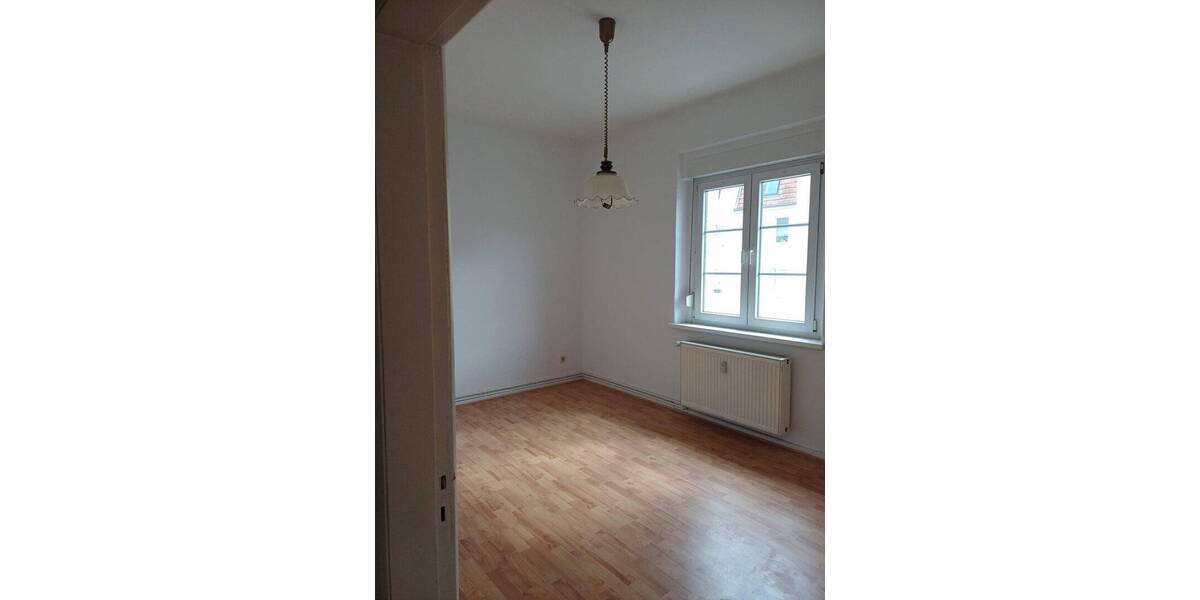 Etagenwohnung Prenzlau - 3 Zimmer, 64 m&sup2;, 451&euro; | Angebot:26883483