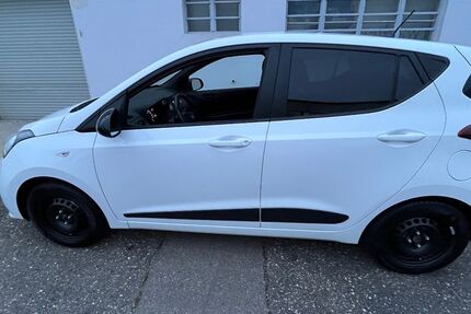 Hyundai i10 97.000 km 9.999 &euro; Stutensee 76297