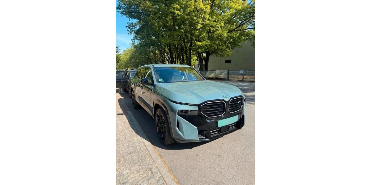 BMW XM 7.500 km 119.000 &euro; Berlin 14050