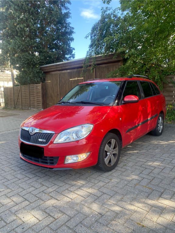 Skoda Fabia 214.700 km 2.799 € Bassum 27211