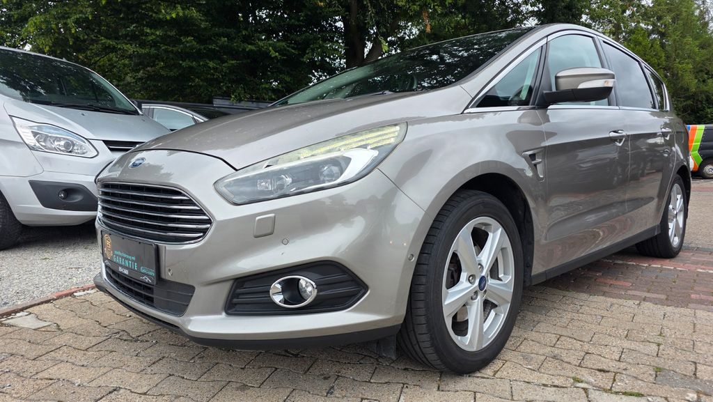 Ford S-Max 141.000 km 14.499 &euro; Warendorf 48231