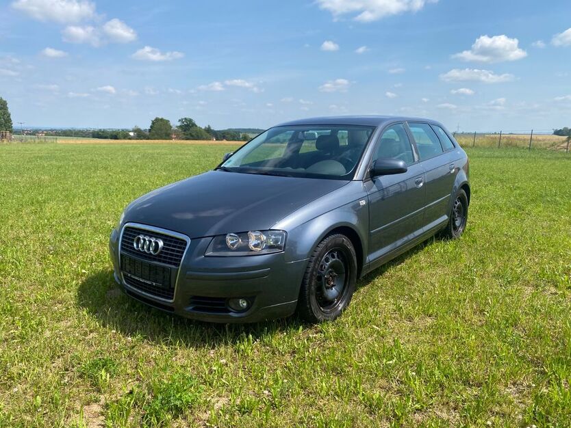 Audi A3 230.350 km 4.399 € Röhrsdorf 01665