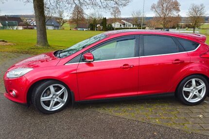 Ford Focus 156.000 km 6.250 &euro; Niederstotzingen 89168