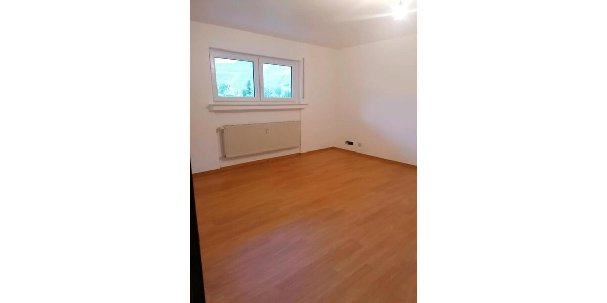 Erdgeschoßwohnung Peterswald-Löffelscheid Löffelscheid - 3 Zimmer, 78 m&sup2;, 560&euro; | Angebot:26416102
