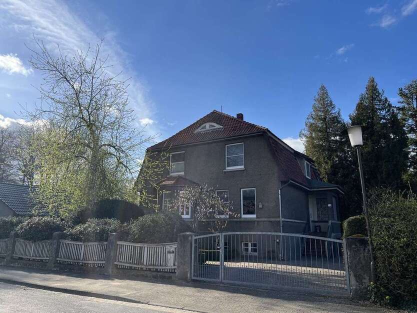 Haus zum Kaufen in Uelzen 585.000 € 224 m²