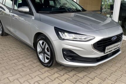 Ford Focus 51.682 km 16.480 &euro; Glauchau 08371