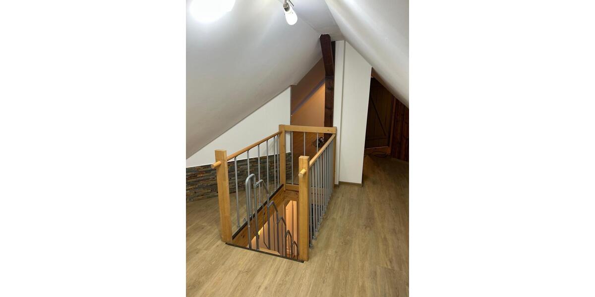 Dachgeschoßwohnung Wuppertal Gemarkung Ronsdorf - 2 Zimmer, 50 m&sup2;, 500&euro; | Angebot:24982492