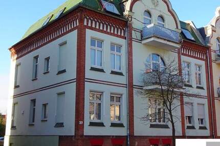 Ruhig und im Grünen gelegene Altbauwhg in der Goethestraße! 2 zimmer