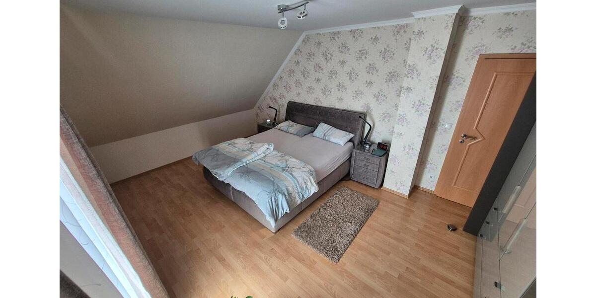 Doppelhaushälfte Borgholzhausen - 5 Zimmer, 148 m&sup2;, 415.000&euro; | Angebot:26701605