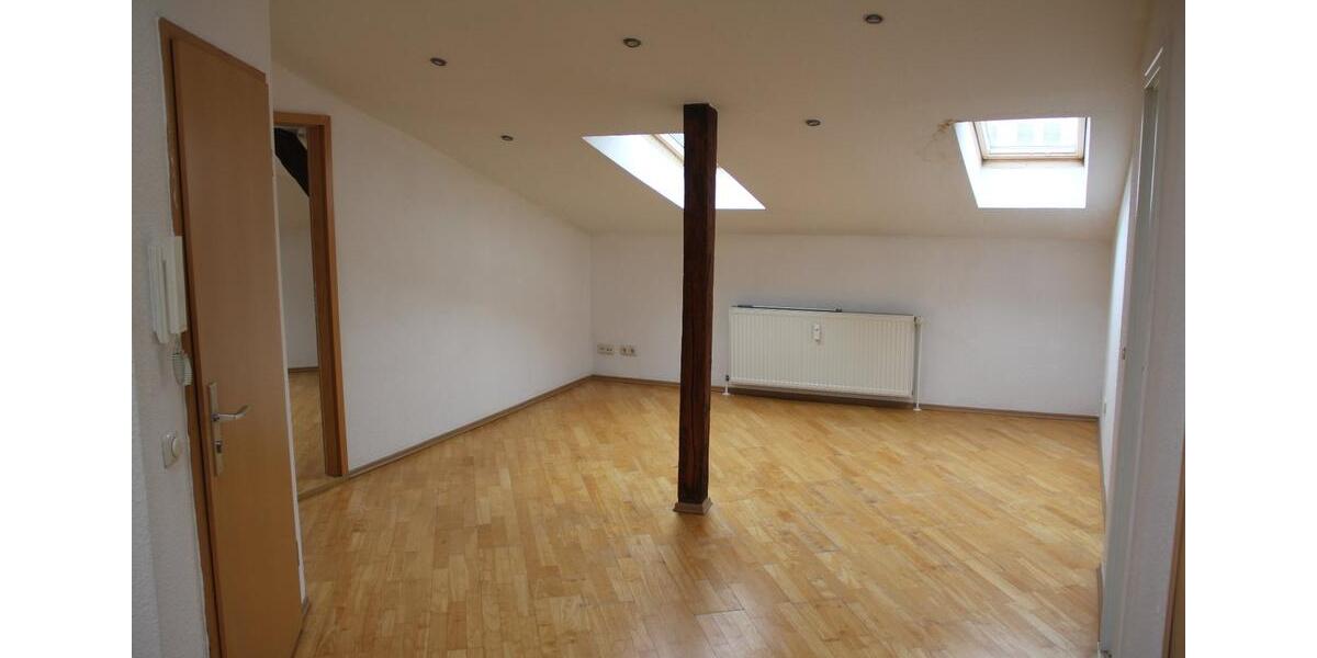 Dachgeschoßwohnung Rostock Hansaviertel - 2 Zimmer, 70 m&sup2;, 800&euro; | Angebot:26062116